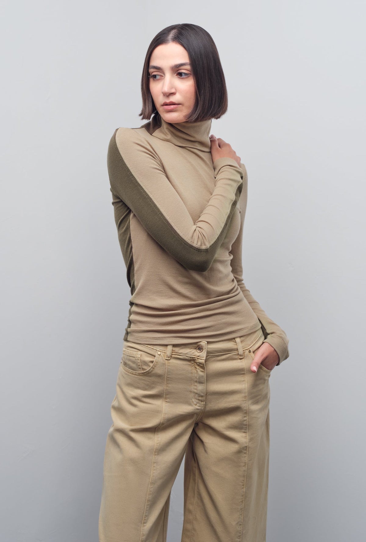 BELORA BUTTON BODY
