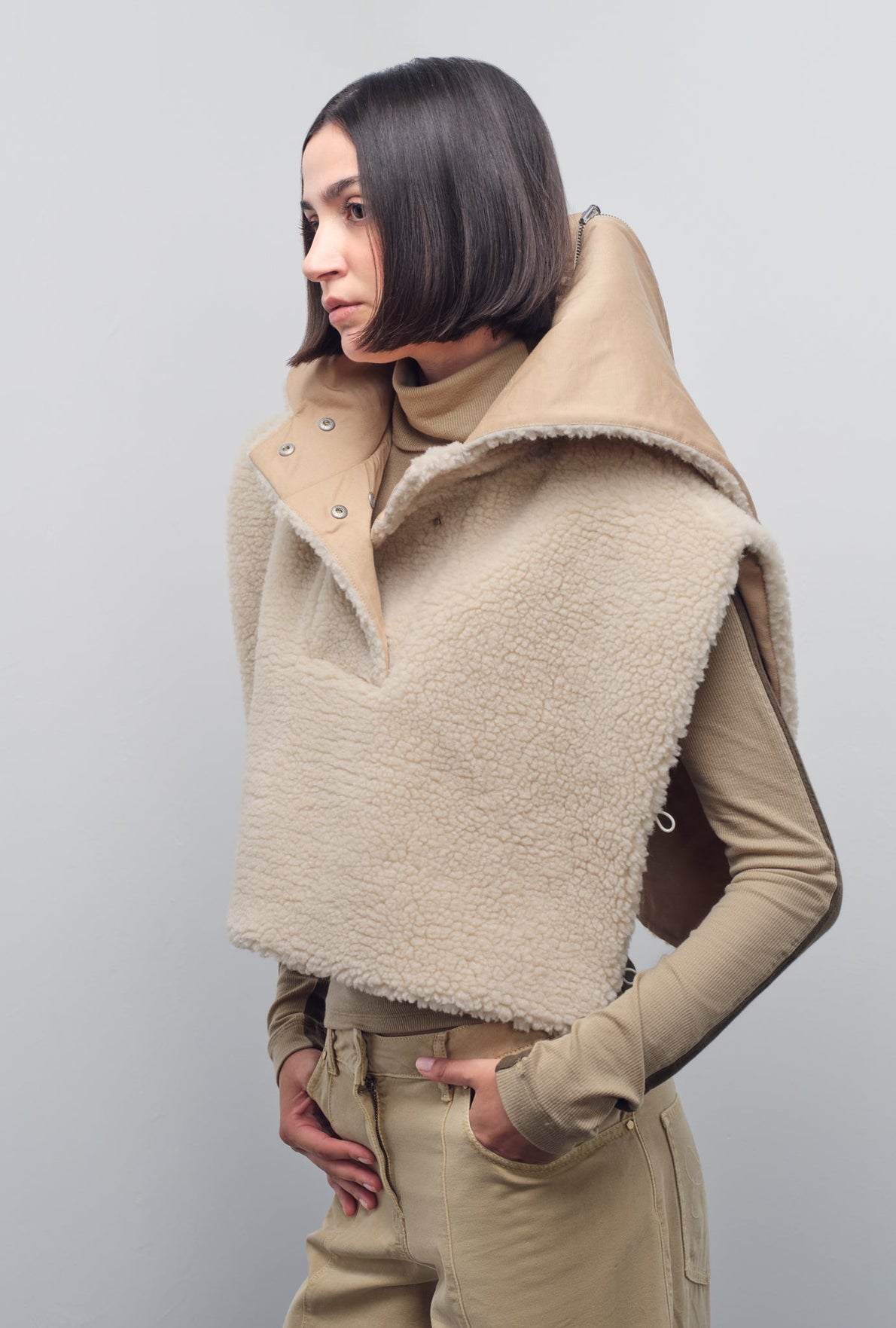 CALIA HOODED WAISTCOAT