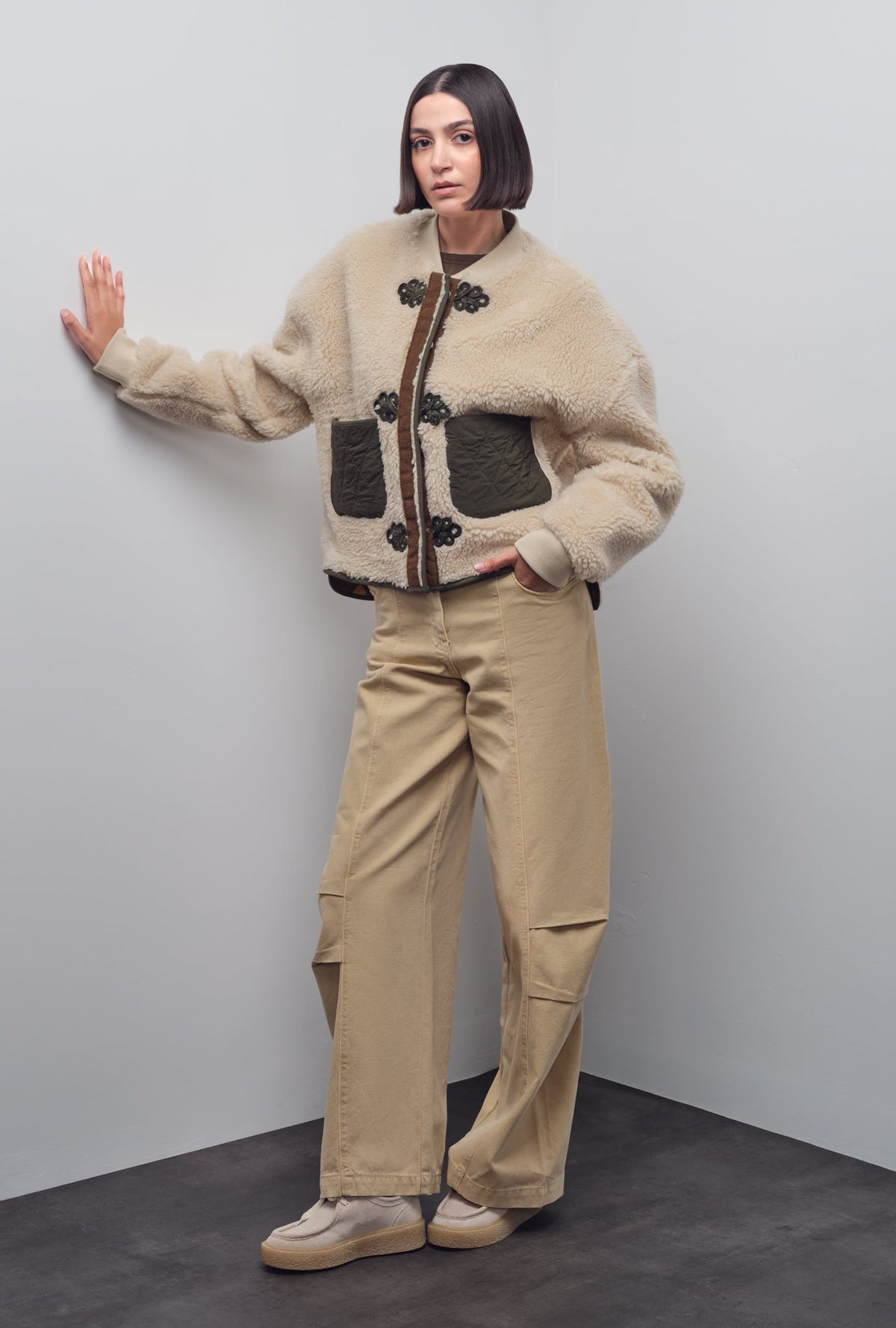 CORAS DETACHABLE-COLLAR JACKET