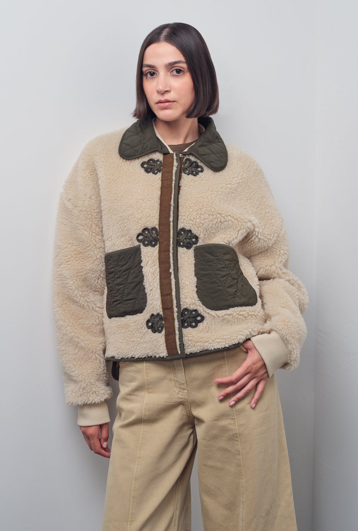 CORAS DETACHABLE-COLLAR JACKET