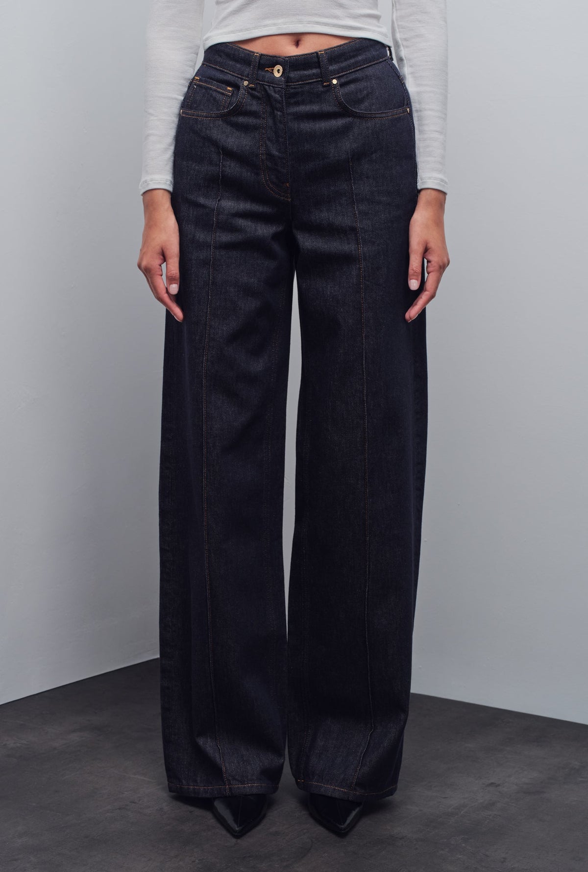 DELIA STRAIGHT DENIM PANTS