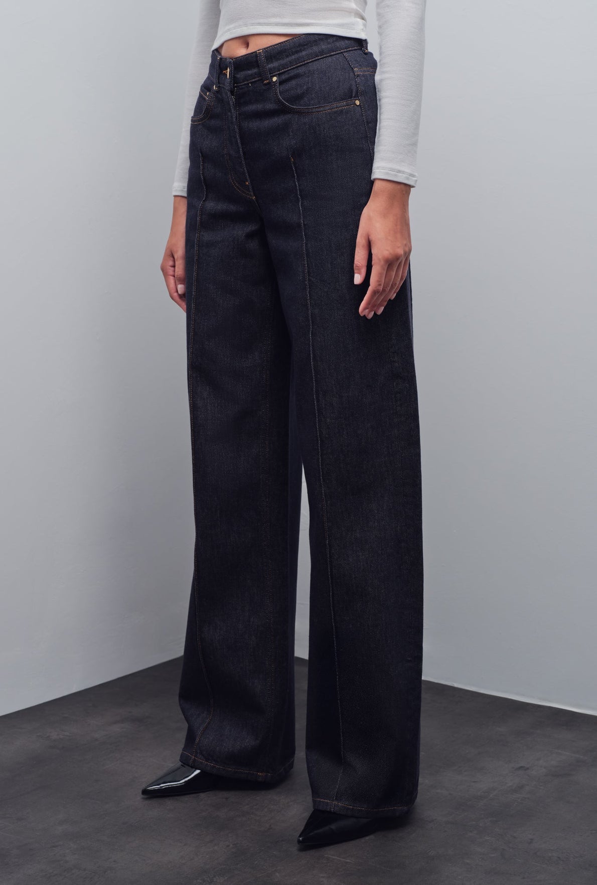 DELIA STRAIGHT DENIM PANTS