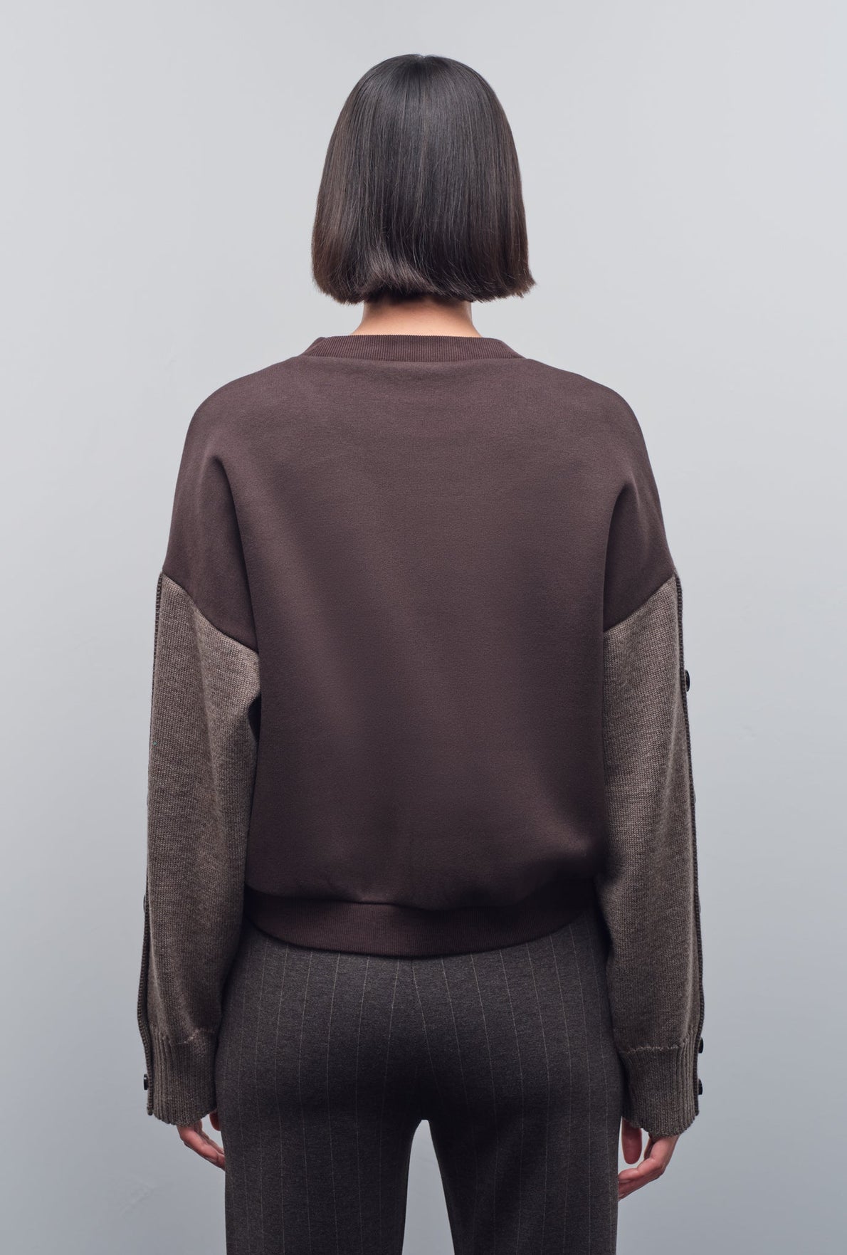 NOA BUTTON SLEEVE KNITWEAR