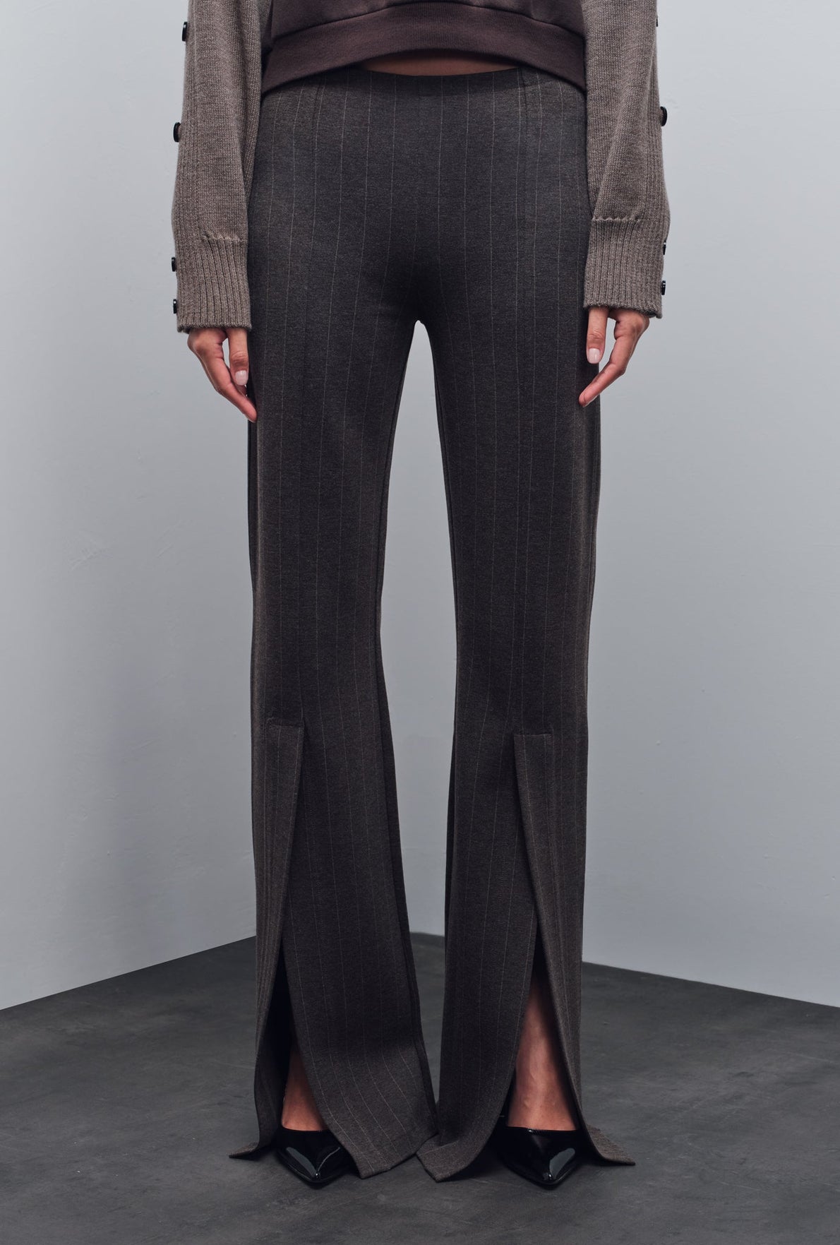 PEREM SLIT PANTS