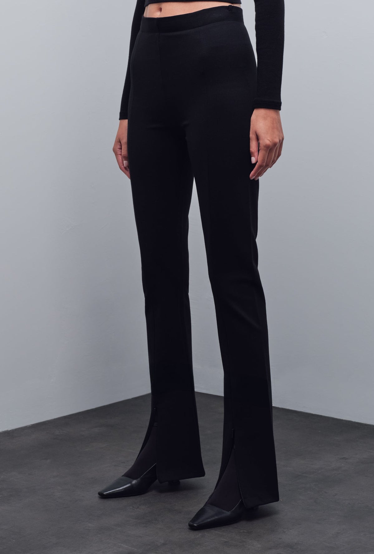 PLOT FLARED PANTS