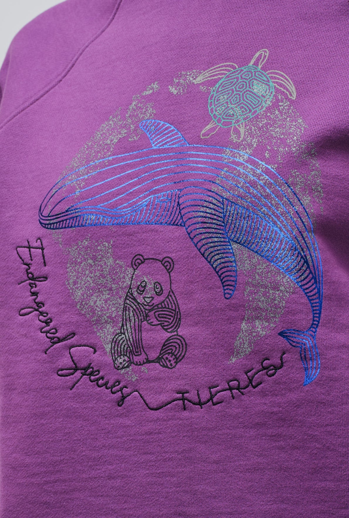 SOLID GRAPHIC SWEATSHIRT