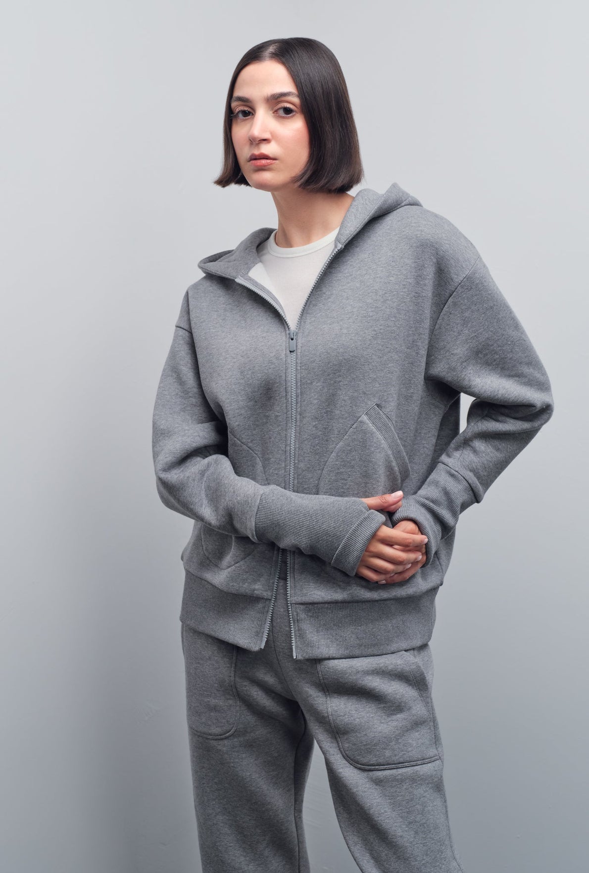 SOLIN SIGNATURE ZIP-UP HOODIE