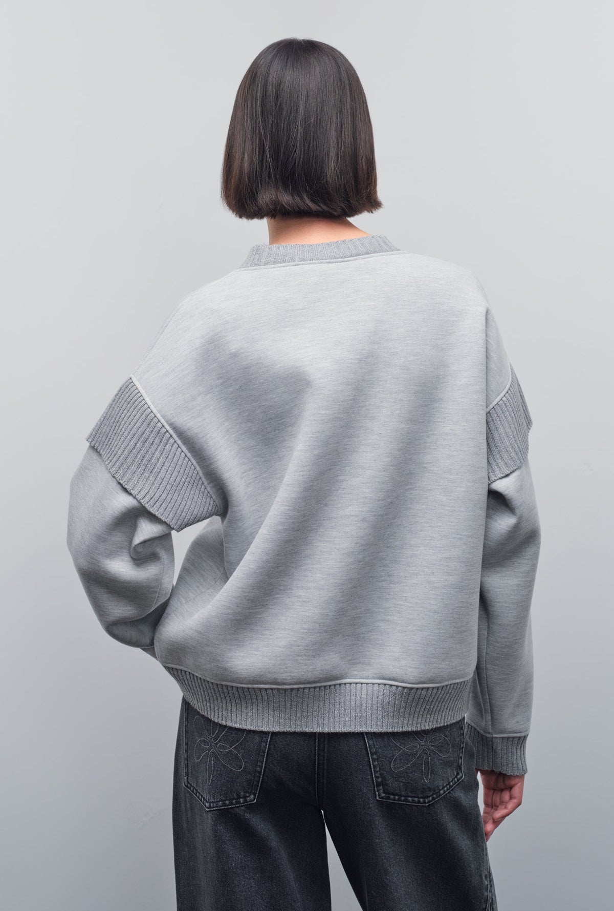 VELA KNIT-TRIM SWEATSHIRT